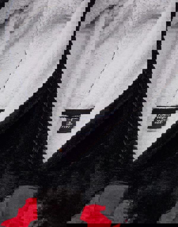 Five Nights At Freddy's Boys Black Character Blanket Hoodie (One Size)