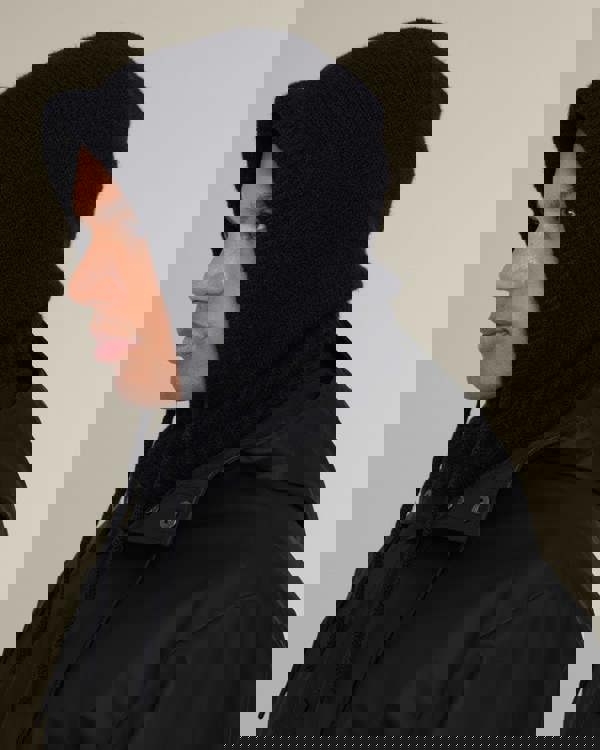 Larsson & Co Vittis - Drawstring Knitted Hood