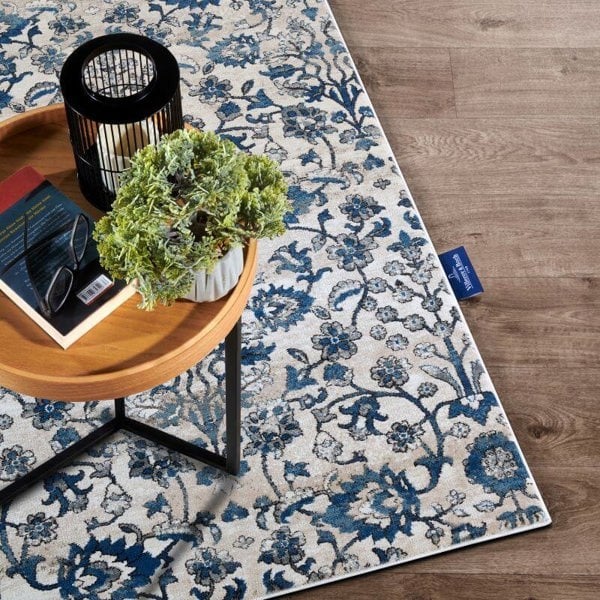 The Rugs Vintage Floral Design Short Pile Rug