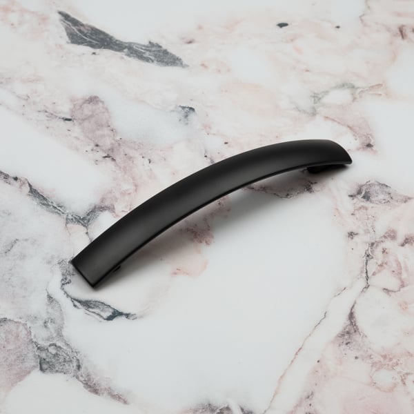 Handle & Home Matt Black Bow Cabinet Handle