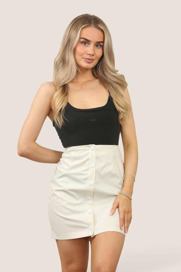 Cream PU Button-Up Mini Skirt – Stylish Faux Leather Look for Petite