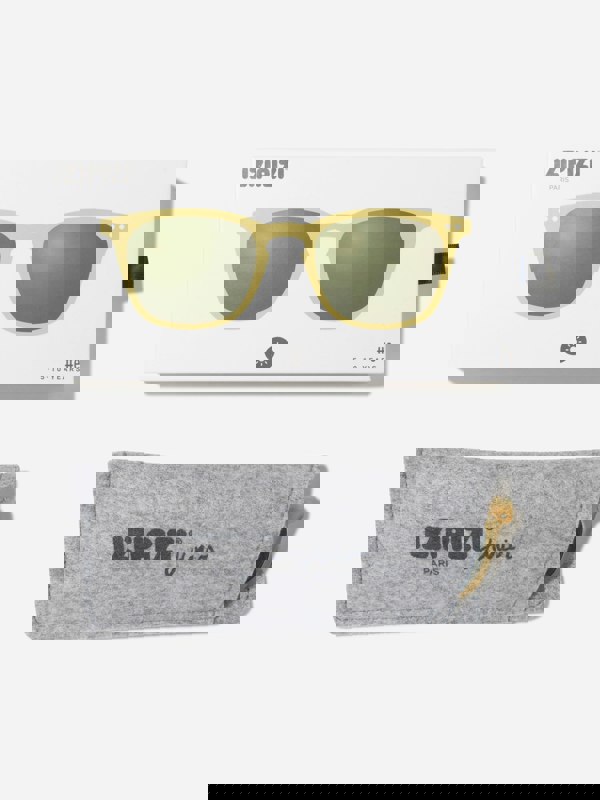 Izipizi Kids Iconic Trapeze Sunglasses in Yellow