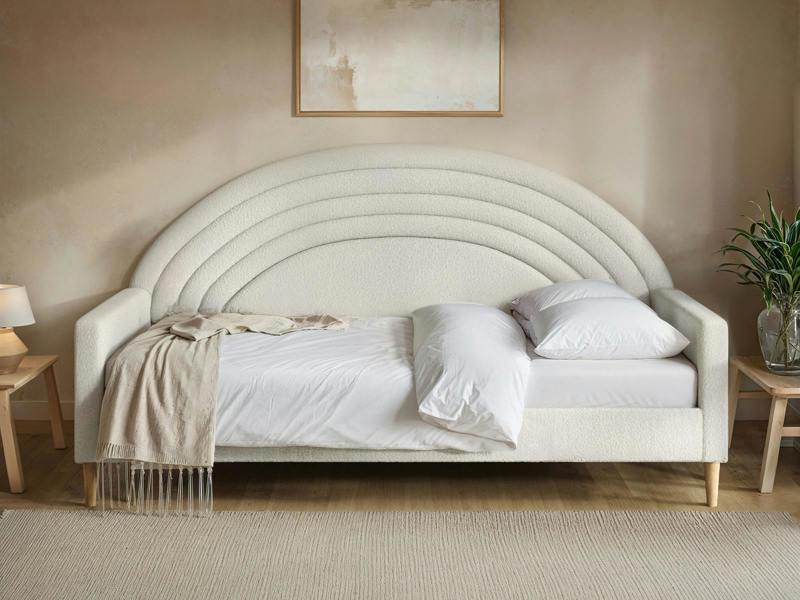 Noa Rainbow Day Bed