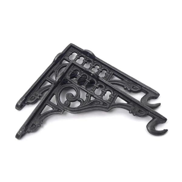 Pair of Antique Cast Iron Roman Shelf Brackets - 150mm x 130mm