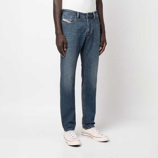 Diesel 1986 Larkee-Beex Washed Straight Leg Jeans - Blue