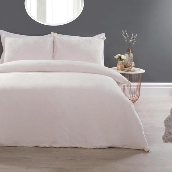Smart Living Luxurious Pom Pom Fleece Duvet Cover with Pillowcases - Cream