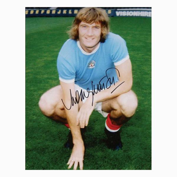 Rodney Marsh signed 16x12 photo. — Unframed