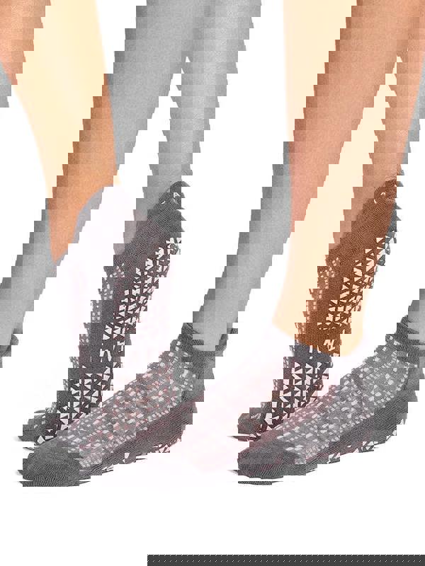 Tavi Savvy Grip Yoga Socks