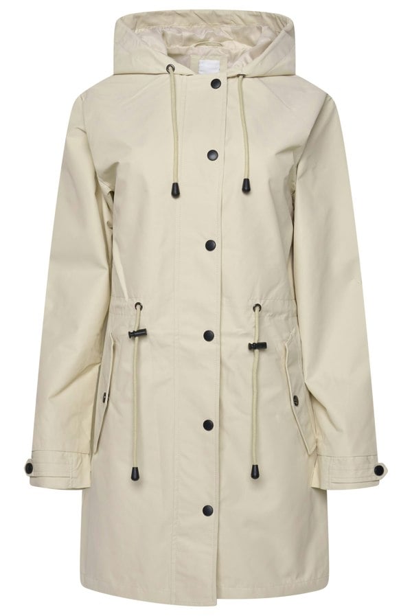 Elle Emily Plain Festival Mac