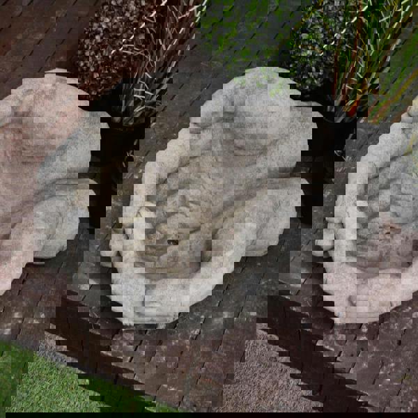 Large Hand shaped planter / Flowerpot