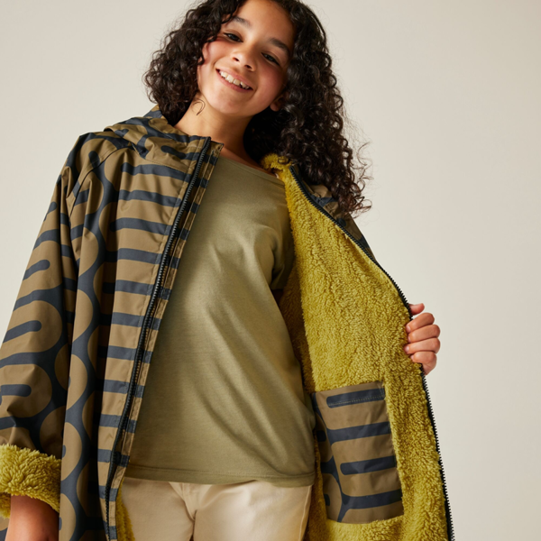 Regatta Kids Orla Kiely Spotted Changing Robe - Olive