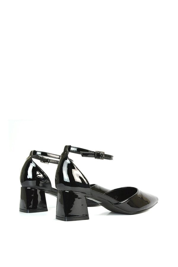 XY LONDON Low Block Heel Court Shoes With Pointed Toe
