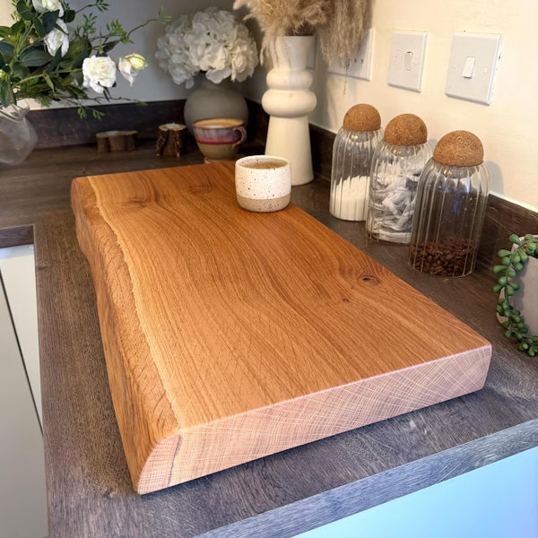 Giraffes & Craftz XL Live Edge Oak Chopping Board - James Martin style Oak Chopping & Serving Board