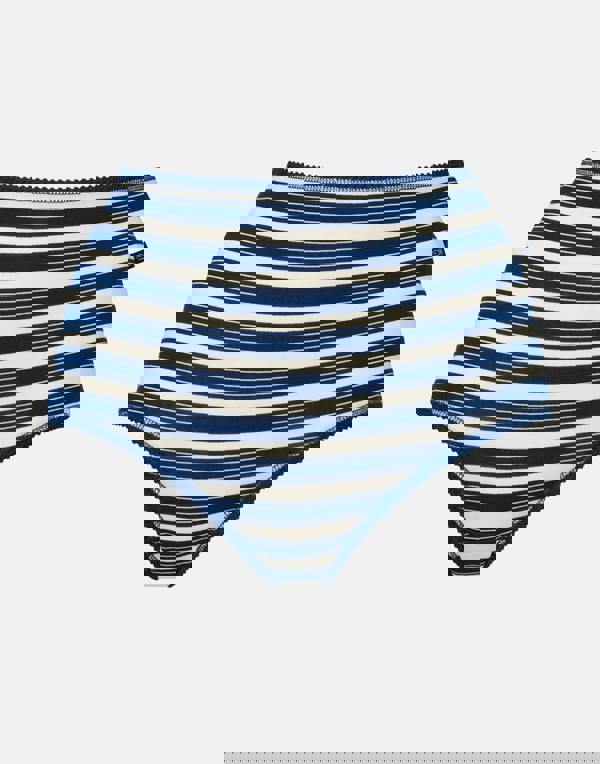 British Boxers Multipack 4 Pairs of Women's Bamboo Full Briefs – On The Pier