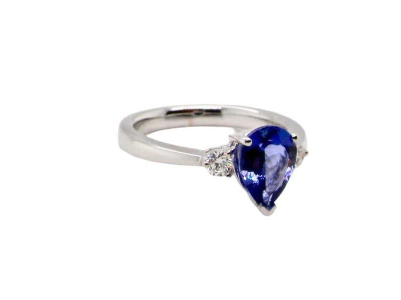  Tanzanite and Diamond Ring