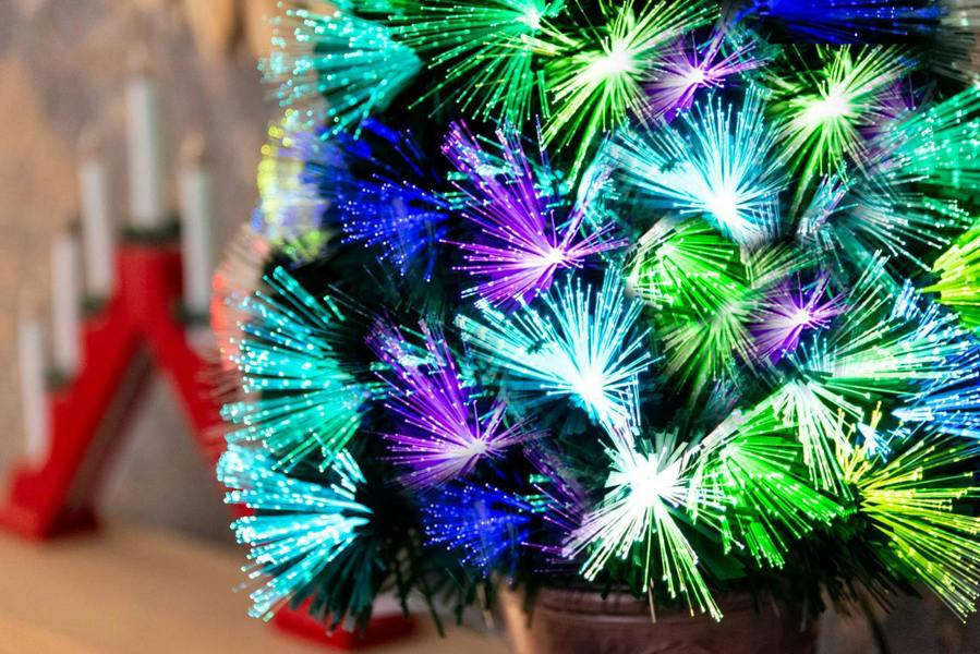 2ft to 6ft Fibre Optic Pre-Lit Artificial Christmas Tree with LED Lights image 4