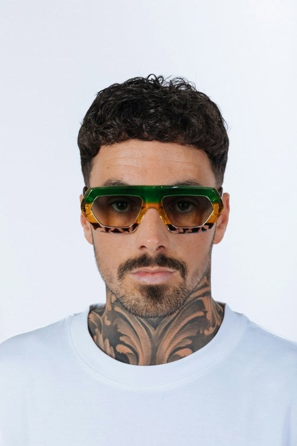 SVNX Cross-Border Flat Sunglasses in Multi Print