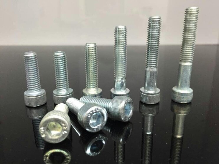 Fixaball M10 Socket Cap Allen Screw Bolt High Tensile 12.9 BZP