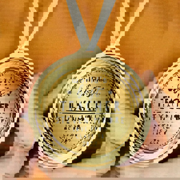 Personalised Memento Company Personalised WorldÂ’s Best Teacher Round Wooden Medal