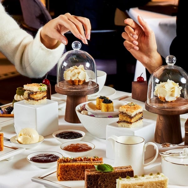 Virgin Experience Days Harrods Afternoon Tea for Two at The Georgian