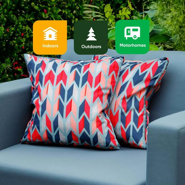 Gardenwize Pair of Outdoor Scatter Cushions – Arrow Design