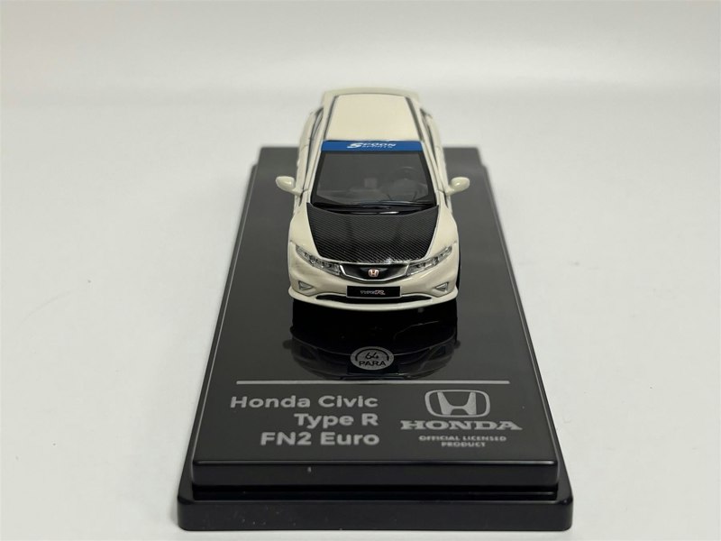 Paragon Honda Civic 2007 Type R FN2 White LHD 1:64 Paragon 55398