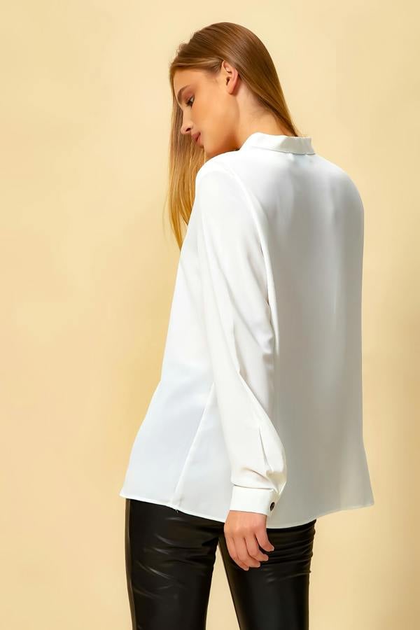 Hoxton Gal Oversized Long Sleeves Top with Button Details in White