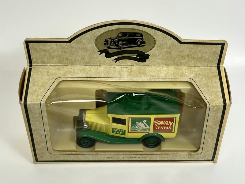 MCSlots Model A Van 1934 Swan Vestas Days Gone Lledo SVDG01D B2