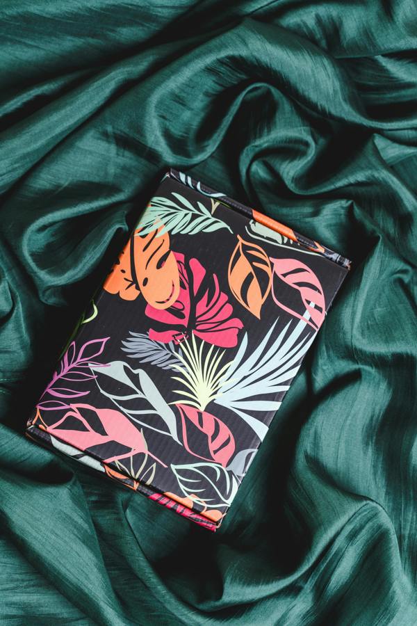 Forest Green Silk Scarf – Hand-Dyed Mulberry Silk, Eid & Evening Wrap