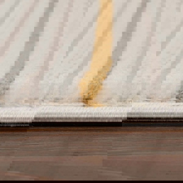 Geometric Living Room rug, gold-cream colours, stain-resistant and non-shedding