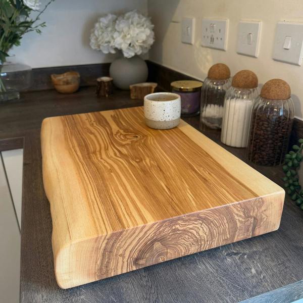Giraffes & Craftz XL THICK Live Edge Ash Chopping Board - James Martin Style Solid Ash Board