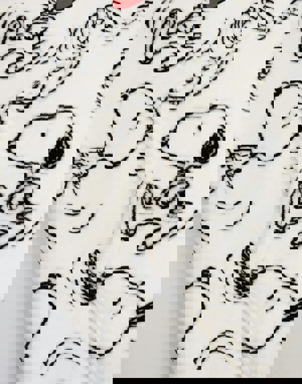 Peanuts Womens Off-White Snoopy Blanket Hoodie (One Size)