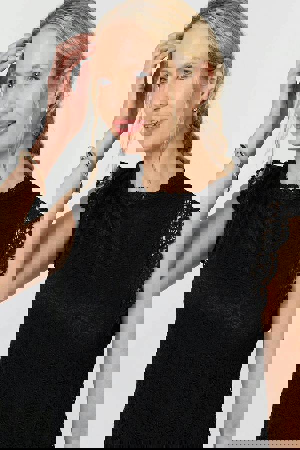 Black | Lace Layered Cap Sleeve Top