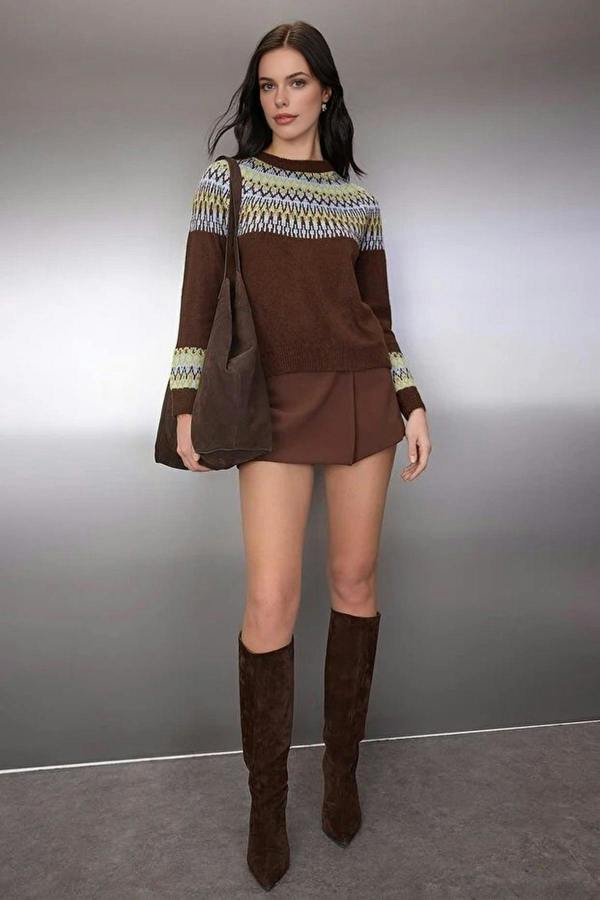 WOVCOR Soft Textured Ethnic Patterned Knit Sweater