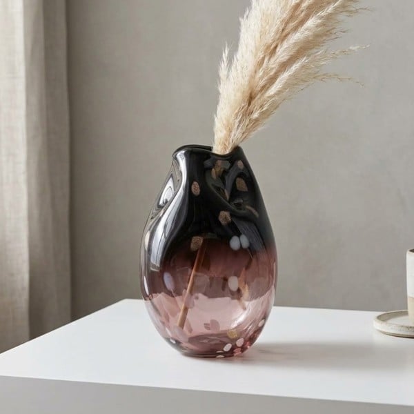 Garden Greatness Relica Shaped Two Tone Glass Vase