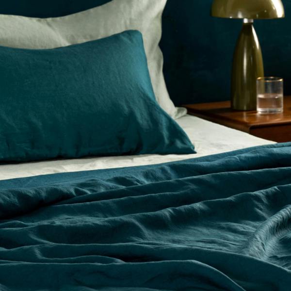 Soak&Sleep Atlantic Blue French Linen Bed Set