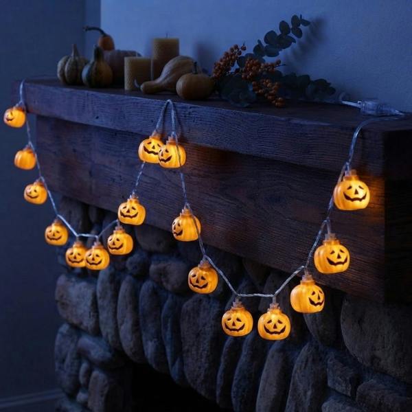 Garden Greatness Hanging LED Light-Up Pumpkin Garland