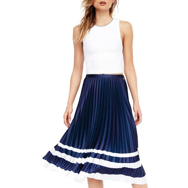 Lorna Jane Luxe Yasmin Pleated Skirt in Ink/White