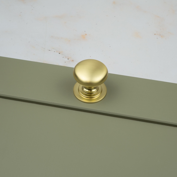 Handle & Home Brushed Brass Contemporary Handles and Coordinating Knobs