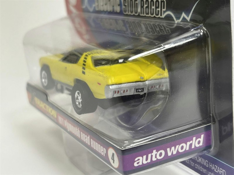 Auto World Slot Cars 1971 Plymouth Road Runner Yellow X Traction Flame Throwers HO Scale SC366-4