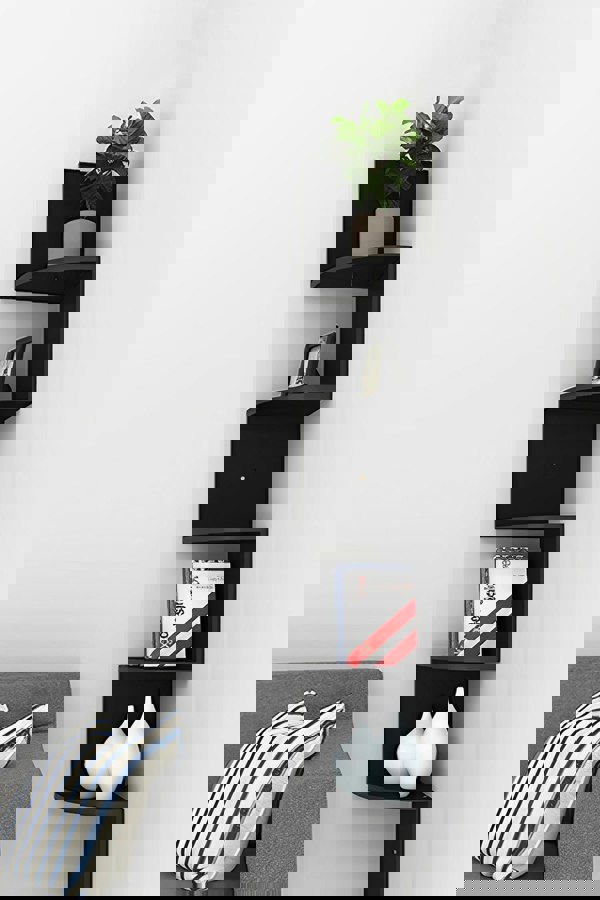 Living and Home 5-Tier Wooden Zigzag Floating Corner Shelves Black Bookshelf