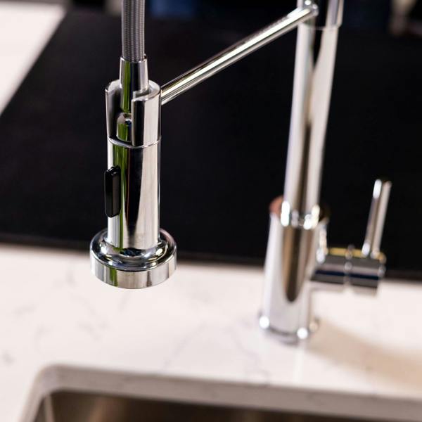 Flode Fjädra | Pull Out Kitchen Sink Mixer Tap | Spring Style Mixer Tap | Chrome | Round Head