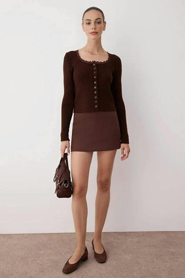 WOVCOR Crop Lace Garnish Square Neck Knit Cardigan