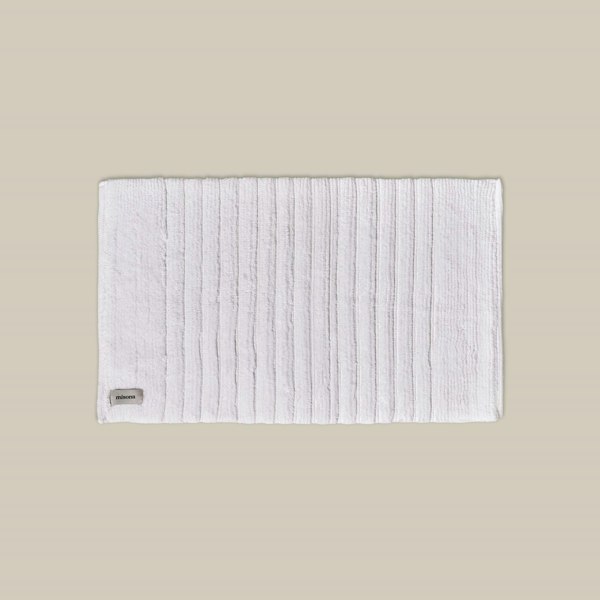 White organic cotton bath mat, thick luxury bathroom mat