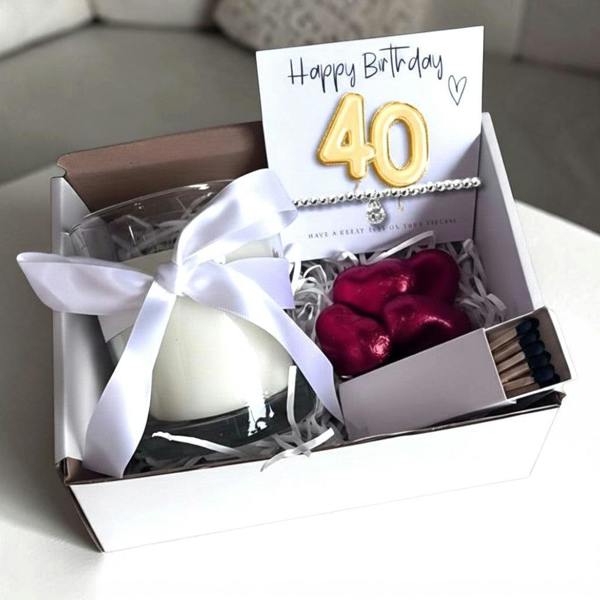 Aye Do Gifts Small 40th Birthday Gold Balloon Gift Hamper Candle Bracelet Chocolates