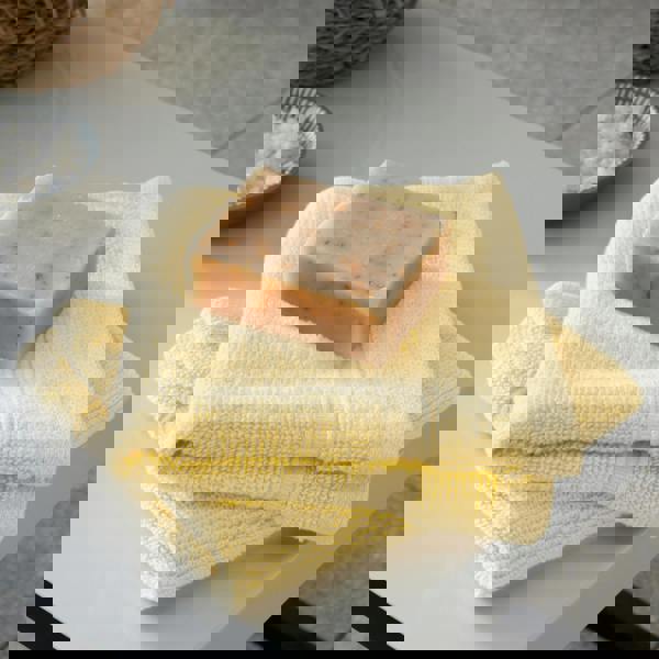 Catherine Lansfield Zero Twist Cotton Face Cloth Pair Yellow