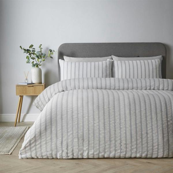 So Soft Seersucker Stripe Grey Duvet Cover Set