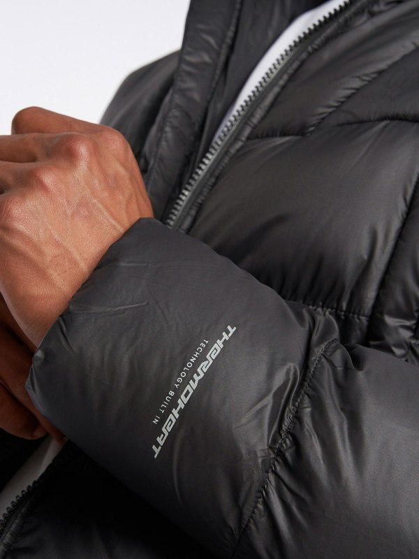 Duck and Cover Raymax Padded Jacket Black