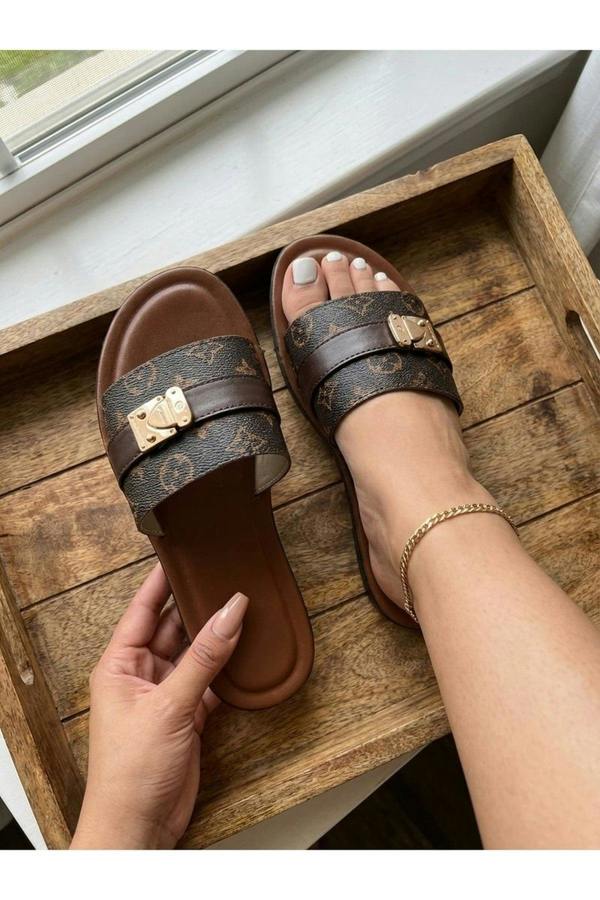 Amber Patterned Slider Sandals - Brown