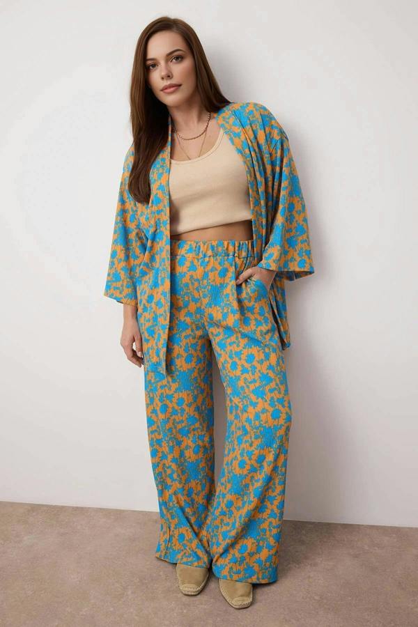 WOVCOR 2- Piece Straight Relaxed Fit Flexible Kimono Knit Plus Size Top and Bottom Set